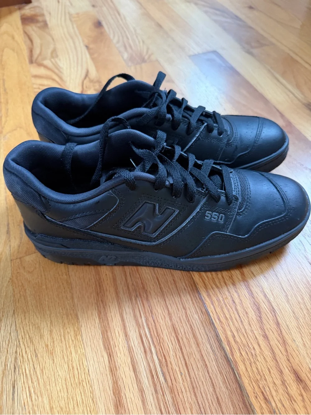 New Balance 550 Men's Black Leather Sneakers